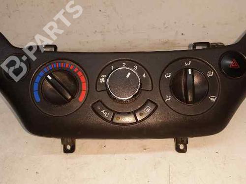 Used Climate control CHEVROLET AVEO / KALOS Saloon (T200) [2003-2008]  830630