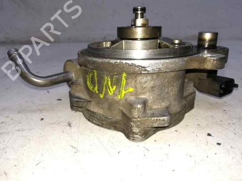 Used Vacuum pump Vacuum pump TOYOTA AURIS (_E15_) 1.4 D-4D (NDE150_, NDE150R) (90 hp) 1657102 1657102