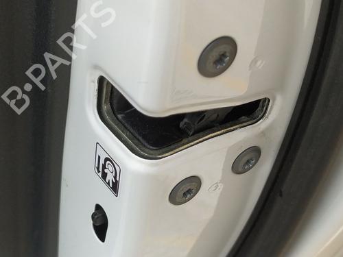 rear-right-lock-toyota-corolla-estate-_e21_-2019-33622401 main image