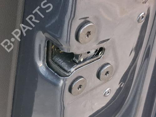 front-right-lock-renault-megane-iv-hatchback-b9amn_-2015-38073530 main image