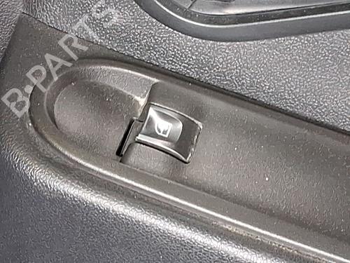 Used Right front window switch Right front window switch 38469273 38469273