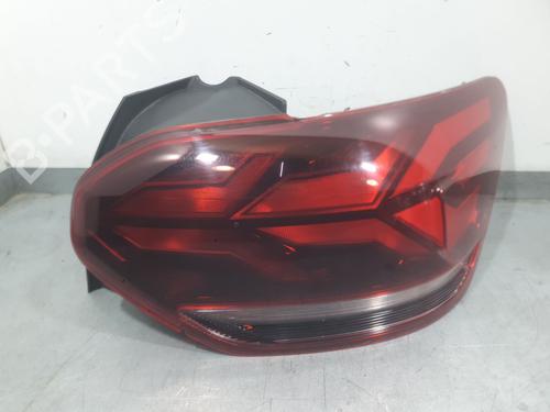right-taillight-dacia-sandero-iii-2021-31827611 main image