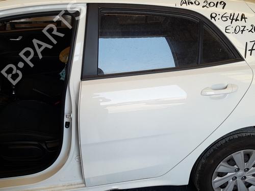 Used Left rear door Left rear door 37218117 37218117
