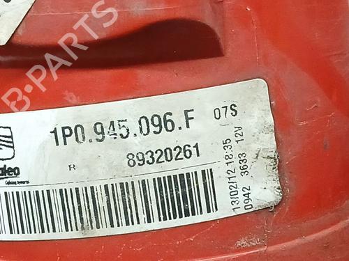 Right taillight SEAT LEON (1P1) 1.6 TDI | BP24842512C35 