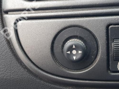 Used Switch Switch CITROËN XSARA Coupe (N0) 1.9 D (70 hp) 11054102 11054102