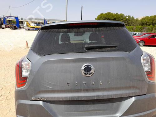 Used Tailgate SSANGYONG TIVOLI 1.2 (128 hp) 27472454