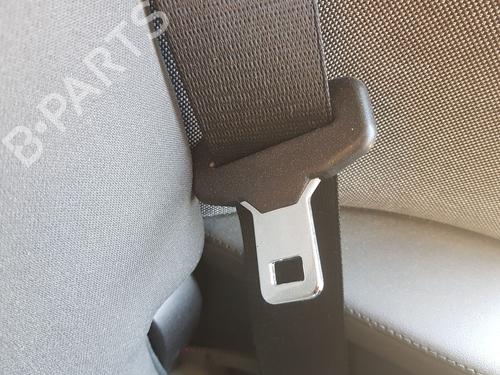 rear-left-seatbelt-bmw-i3-i01-2013-33428475 main image
