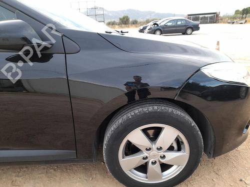 Used Right front fenders RENAULT MEGANE III Grandtour (KZ0/1) 1.5 dCi (KZ1M, KZ1W, KZ0R) (106 hp) 28417991