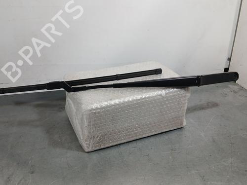 Used Front windshield wiper arm Front windshield wiper arm SEAT IBIZA V (KJ1, KJG) 1.0 MPi (80 hp) 34507210 34507210