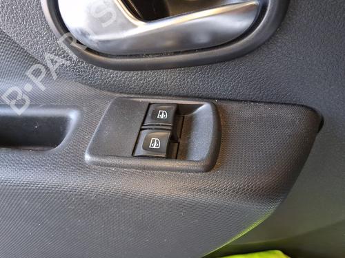 Used Left front window switch Left front window switch 38302789 38302789