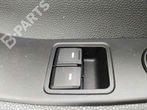 Left front window switch HYUNDAI i20 ACTIVE (IB, GB) | BP8237423I27 - Image 1
