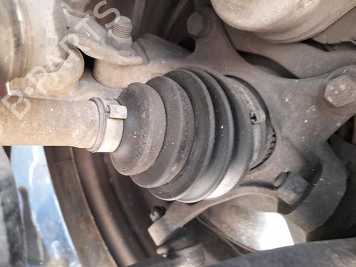 Used Left front driveshaft HYUNDAI ix20 (JC) 1.4 CRDi (78 hp) 28730809