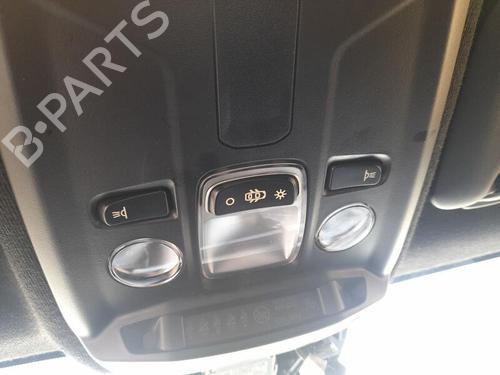 Used Interior roof light OPEL CORSA F (P2JO) 1.2 (68) (101 hp) 28318842