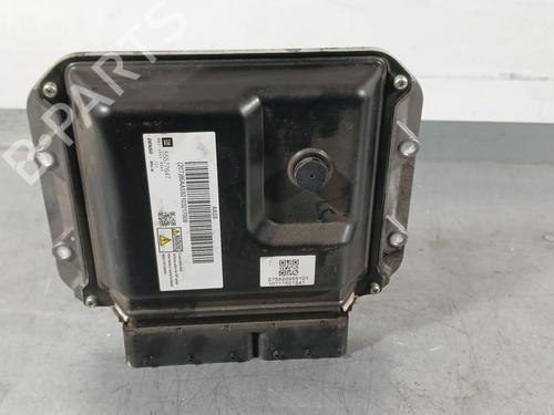 Used Engine control unit (ECU) Engine control unit (ECU) OPEL ASTRA J Sports Tourer (P10) 1.7 CDTI (35) (110 hp) 35724996 35724996