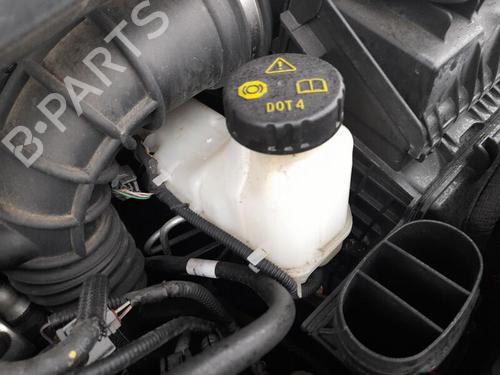 Brake master cylinder RENAULT MEGANE IV Hatchback (B9A/M/N_) 1.2 TCe 130 (B9MR) 460117706R