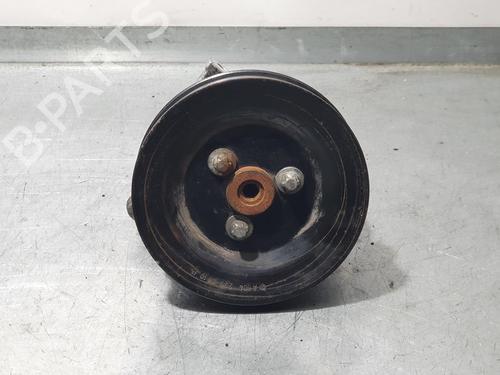 Used Steering pump MERCEDES-BENZ VITO Van (W638) [1997-2003]  9522743