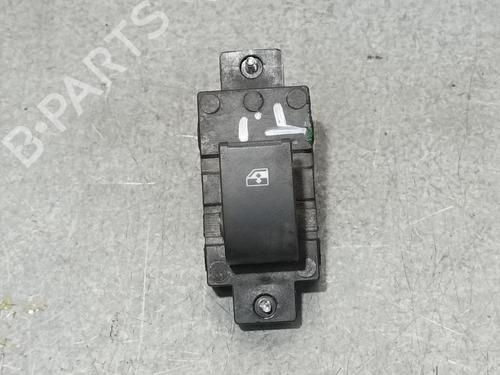 Used Left rear window switch CHEVROLET CAPTIVA (C100, C140) [2006-2025]  11839275