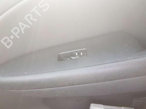 Used Right front window switch HYUNDAI i30 (FD) [2007-2012]  16942598