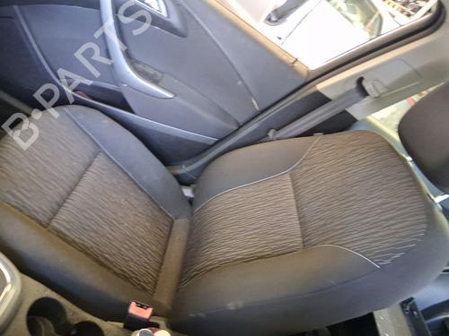 Used Right front seat Right front seat 38601358 38601358