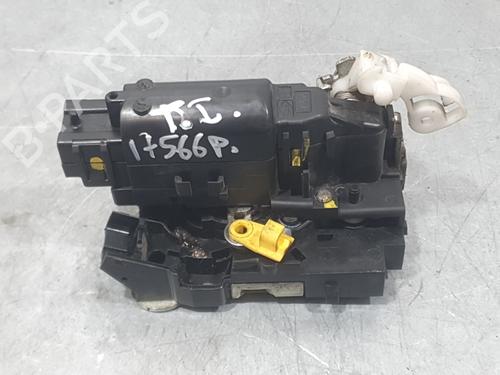 rear-left-lock-dacia-lodgy-js_-2012-33984092 main image