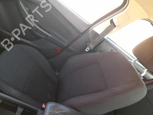 Used Right front seat FORD FOCUS III 1.0 EcoBoost (125 hp) 29030047