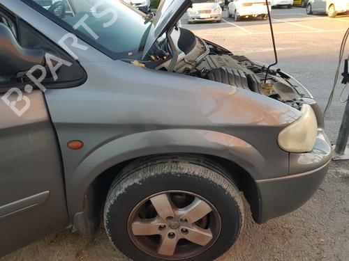 Used Right front fenders CHRYSLER VOYAGER IV (RG, RS) 2.5 CRD (141 hp) 16009427