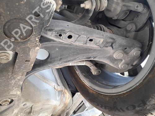 Used Left front suspension arm Left front suspension arm 37796210 37796210