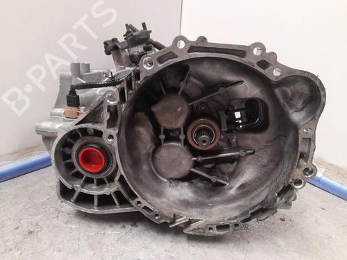 Used Gearbox HYUNDAI TUCSON (JM) 2.0 CRDi (113 hp) 7855385