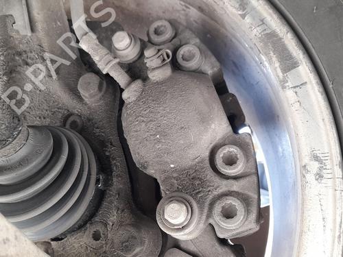 Used Right front brake caliper Right front brake caliper AUDI Q5 (8RB) 2.0 TDI quattro (170 hp) 36498038 36498038