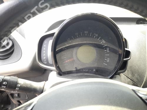 kombinert-instrument-toyota-aygo-_b4_-2014-36498390 main image