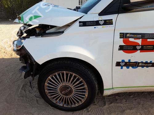 Used Left front fenders FIAT 500e (332_) Elektro 3+1 (FA1) (118 hp) 27591384