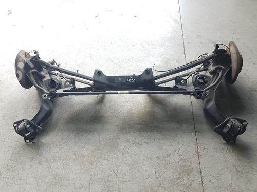 Used Rear axle Rear axle BMW 1 (F40) 116 d (116 hp) 33434452 33434452