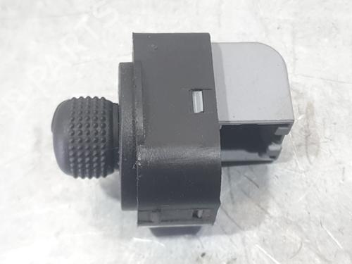 Mirror switch FIAT 500L (351_, 352_) 1.4 (199LYB1B) | BP29852385I25 - Image 2