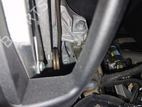 Used Steering column Steering column 38270491 38270491