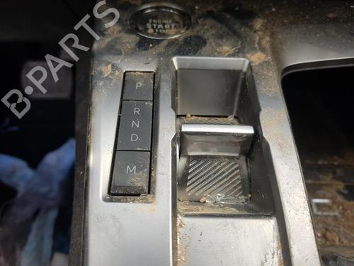 Selector da caixa manual PEUGEOT 308 III (FB_, FH_, FP_, F3_, FM_) BlueHDi 130 (FBYHZL, FBYHZT) (131 hp) 12566825