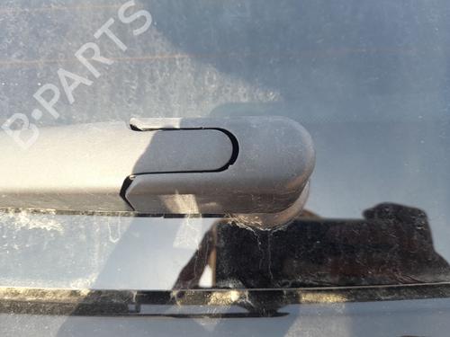 Used Rear wiper motor PEUGEOT 3008 II SUV (MC_, MR_, MJ_, M4_) 1.5 BlueHDi 130 (131 hp) 26891369