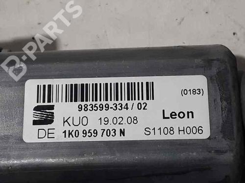 Left rear window motor SEAT LEON (1P1)  | BP6816289E23 