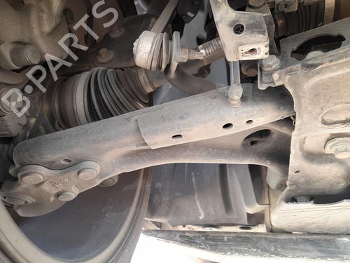Used Right front suspension arm PEUGEOT 308 II (LB_, LP_, LW_, LH_, L3_) 2.0 BlueHDi 150 (150 hp) 27480268