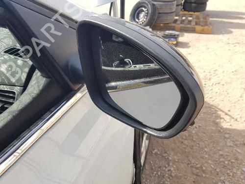 Used Right mirror RENAULT MEGANE IV Hatchback (B9A/M/N_) [2015-2025]  23956236