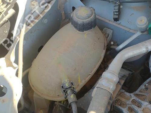 Expansion tank RENAULT EXPRESS Box Body/MPV  217104354R