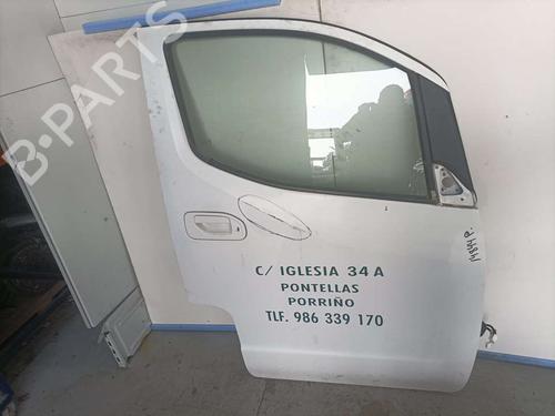 Right front door NISSAN NV200 / EVALIA Bus  | BP13583570C3 
