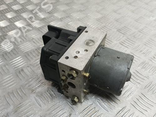 Used ABS pump FORD MONDEO III Saloon (B4Y) [2000-2007]  3699711