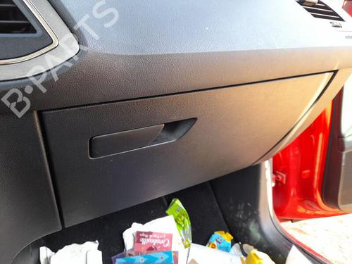 Used Glove box SEAT LEON ST (5F8) 2.0 TDI (150 hp) 28417906