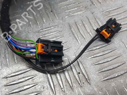 Right mirror PEUGEOT 2008 II (UD_, US_, UY_, UJ_, UR_, UC_) | BP20645517C27