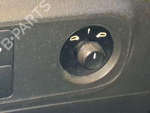 Used Mirror switch Mirror switch CITROËN C3 III (SX) 1.6 BlueHDi 75 (75 hp) 40458619 40458619