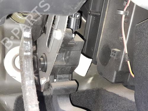 Used Pedal Pedal 36868418 36868418