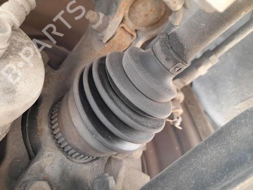 Used Right front driveshaft KIA CERATO I Saloon (LD) [2004-2011]  28376903