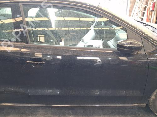 Dør højre fortil Dør højre fortil VW POLO V (6R1, 6C1) 1.6 TDI (90 hp) 37537000 37537000