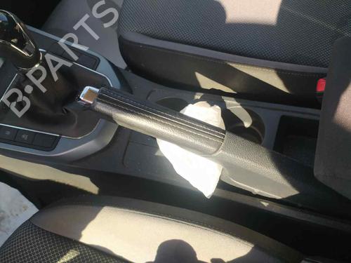 Parkbremsarm/handtak SEAT ARONA (KJ7, KJP) [2017-2025]  22636379