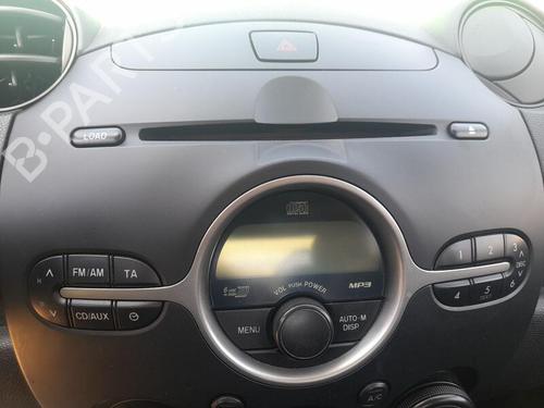 Used Radio MAZDA 2 (DE_, DH_) 1.4 MZR-CD (68 hp) 27202214